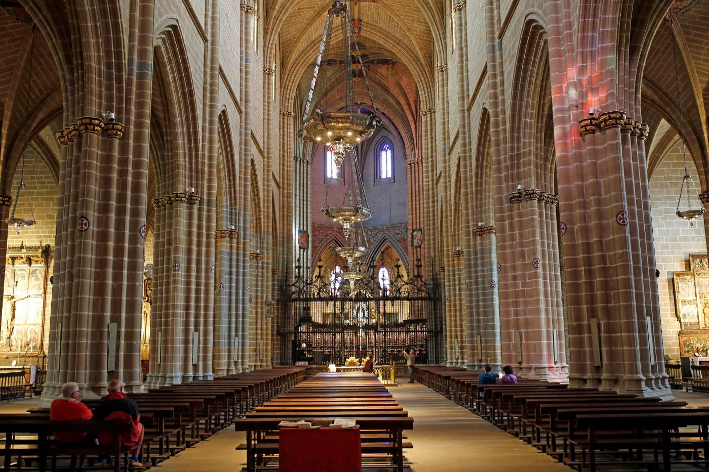 Interior de la catedral de Pamplona